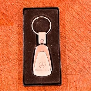 Mercedes Benz Car Silver Metal Chrome Tear Drop Laser Engraved Keychain Keyring